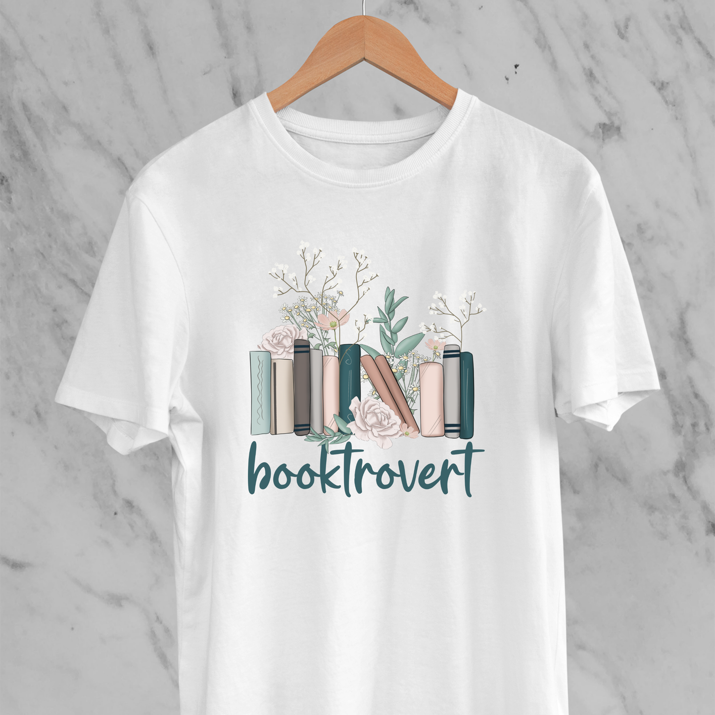 Booktrovert: Book Love Tee