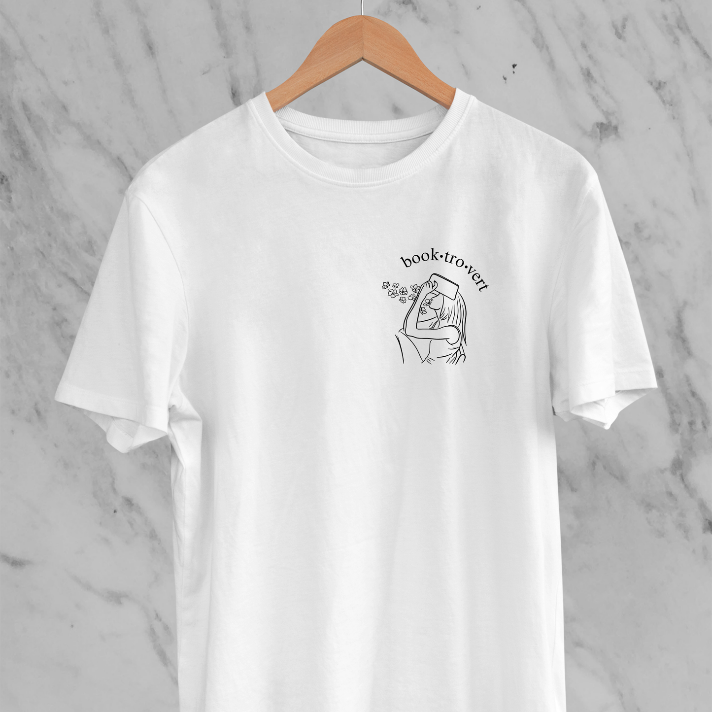 Booktrovert: Minimal Tee